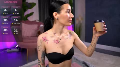 Serena online show from October 2025 10:11:02 AM