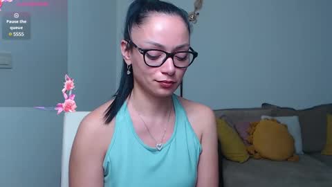 SereneSophi online show from February 2025 07:45:02 AM