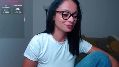 SereneSophi online show from September 2025 08:47:01 PM