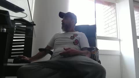 Snapshot of serioyhetero19 chatting on October 2025 04:53:02 PM hetero serio discreto online show from October 2025 04:53:02 PM