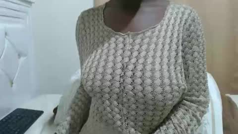Sessy online show from September 2025 11:48:01 PM