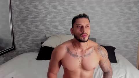 HEY IM SETH online show from February 2025 12:19:02 AM