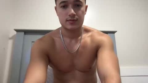 seveninchsteve_ online show from September 2025 09:49:01 PM