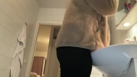 sex6mmm online show from January 2025 03:29:02 PM