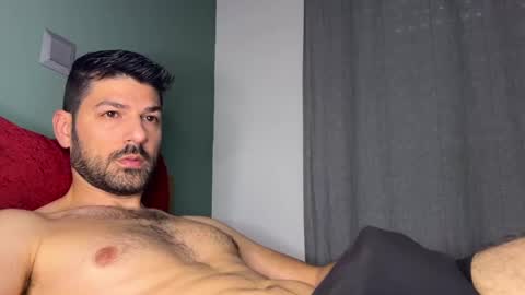 Lucenzo  online show from February 2025 11:38:02 AM