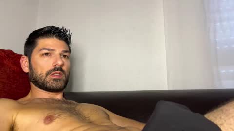 Snapshot of sexfriendch chatting on October 2025 03:54:01 PM Lucenzo online show from October 2025 03:54:01 PM