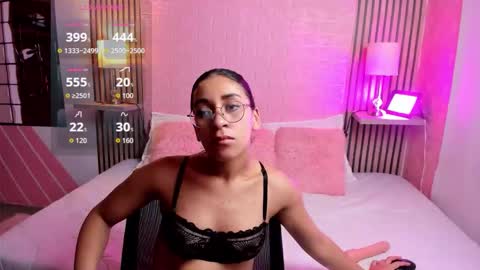 Snapshot of sexi_medussa chatting on November 2025 04:56:01 AM sexi_medussa online show from November 2025 04:56:01 AM