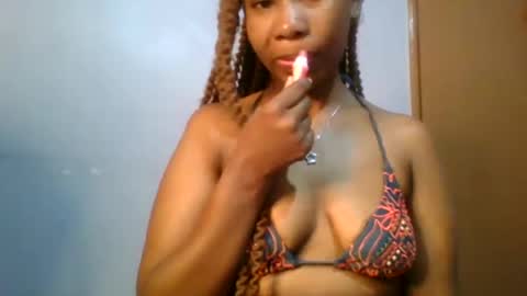 Maggie online show from February 2025 04:04:01 AM