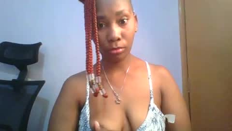 Maggie online show from February 2025 07:47:02 AM
