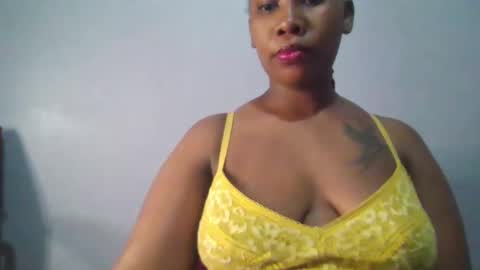 Maggie online show from September 2025 06:11:02 PM