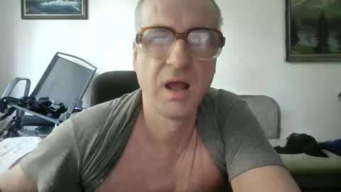 sexishobby online show from September 2025 10:28:01 AM