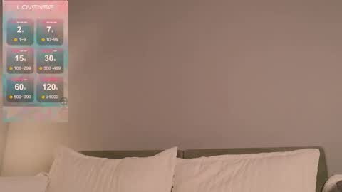 Snapshot of sexuallycorrect chatting on September 2025 08:47:01 PM Ray New video in bio online show from September 2025 08:47:01 PM