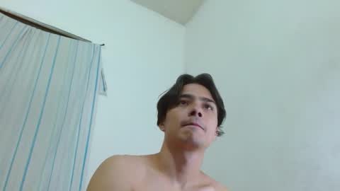 Axel online show from December 2024 03:50:02 PM