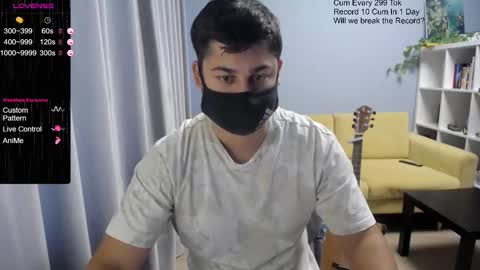 Tommy online show from November 2025 08:15:01 AM