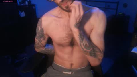 SiuL online show from October 2025 07:43:01 AM