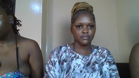 Snapshot of sexxy_amira chatting on November 2025 01:55:02 PM sexxy_amira online show from November 2025 01:55:02 PM