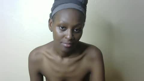 sexxy bum online show from February 2025 05:32:01 AM