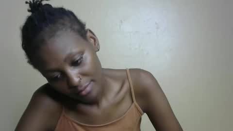 sexxy bum online show from March 2025 03:00:01 AM