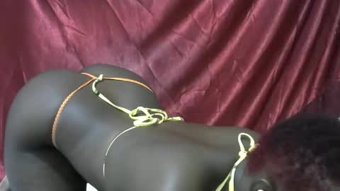 sexxy_veee online show from October 2025 06:17:02 PM