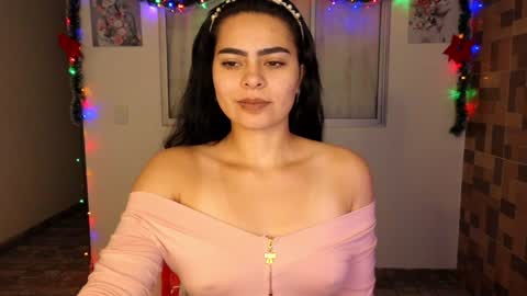  Angie   online show from December 2024 02:16:02 PM