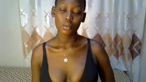 Snapshot of sexxyvee224 chatting on November 2025 08:14:01 AM sexxyvee224 online show from November 2025 08:14:01 AM