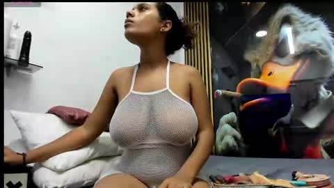 sexy78michell online show from October 2025 08:00:02 PM