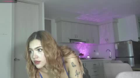 Lucy  Annyy online show from February 2025 11:35:01 PM