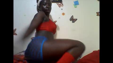 Snapshot of sexy_annbel chatting on November 2025 10:19:02 PM Ann online show from November 2025 10:19:02 PM