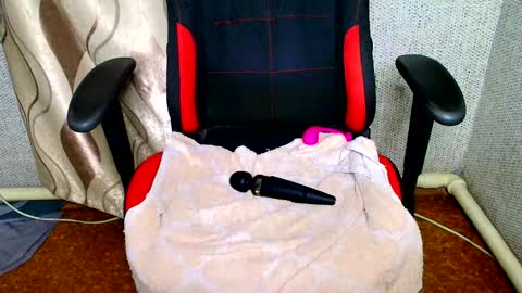 Snapshot of sexy_as_fuck_ chatting on September 2025 10:31:02 PM Jessica Face only in pvt or in snapchat Dont ask more.... online show from September 2025 10:31:02 PM