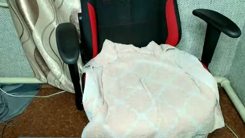 Snapshot of sexy_as_fuck_ chatting on October 2025 09:33:01 PM Jessica Face only in pvt or in snapchat Dont ask more.... online show from October 2025 09:33:01 PM