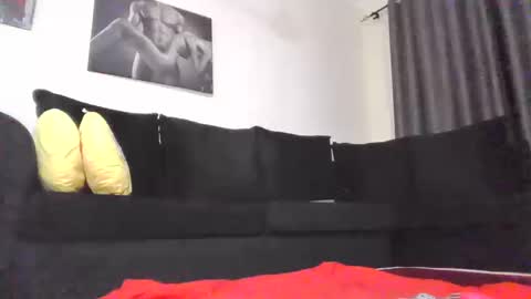 Snapshot of sexy_boobs23 chatting on October 2025 09:10:01 AM liya online show from October 2025 09:10:01 AM