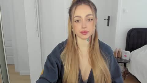 C o r a l i e online show from January 2025 07:29:01 AM