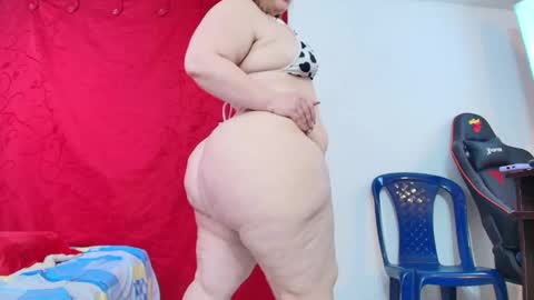 Snapshot of sexy_curvi chatting on September 2025 03:36:01 PM karla instagram online show from September 2025 03:36:01 PM