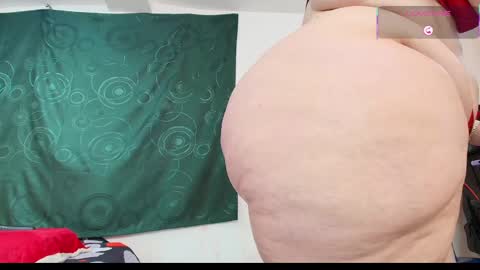 Snapshot of sexy_curvi chatting on November 2025 04:52:01 PM karla instagram online show from November 2025 04:52:01 PM