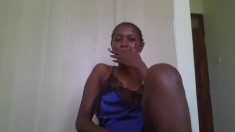 Snapshot of sexy_ebony_bliss chatting on January 2025 10:22:01 AM adasa online show from January 2025 10:22:01 AM