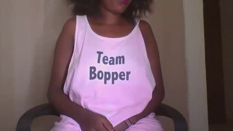 Snapshot of sexy_ebony_bliss chatting on January 2025 02:24:02 AM adasa online show from January 2025 02:24:02 AM