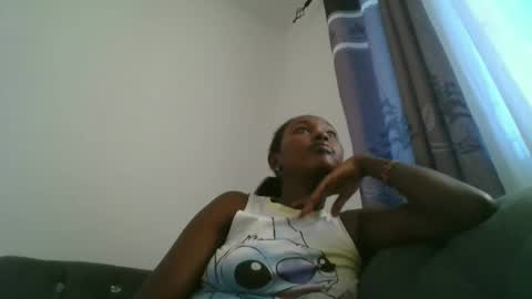 Snapshot of sexy_ebony_bliss chatting on March 2025 11:28:01 AM adasa online show from March 2025 11:28:01 AM