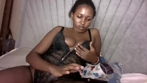 Snapshot of sexy_ebony_bliss chatting on March 2025 06:01:02 PM adasa online show from March 2025 06:01:02 PM