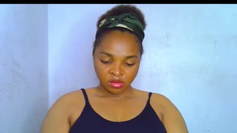 Clara online show from September 2025 03:00:02 AM