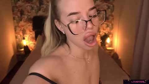 Snapshot of sexy_ira chatting on February 2025 07:38:02 AM Ira online show from February 2025 07:38:02 AM