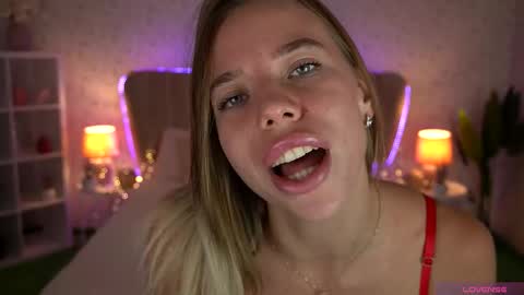 Snapshot of sexy_ira chatting on September 2025 06:35:02 AM Ira online show from September 2025 06:35:02 AM