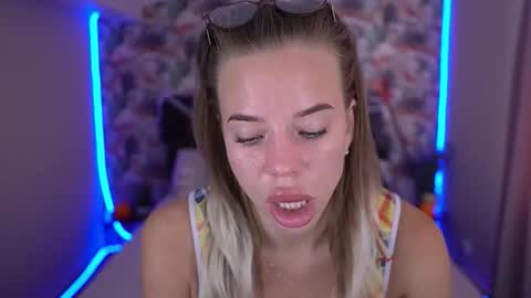 Snapshot of sexy_ira chatting on October 2025 06:32:01 AM Ira online show from October 2025 06:32:01 AM