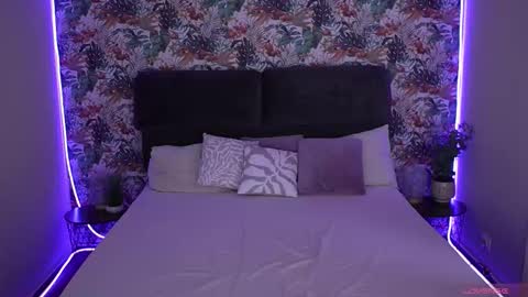 Snapshot of sexy_ira chatting on November 2025 07:07:01 AM Ira online show from November 2025 07:07:01 AM