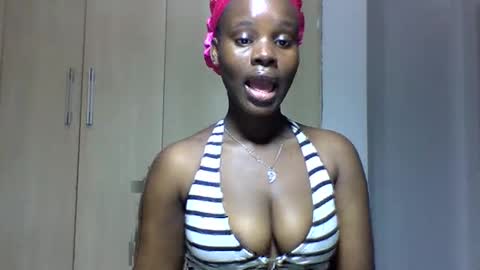 sexy online show from September 2025 08:35:01 AM