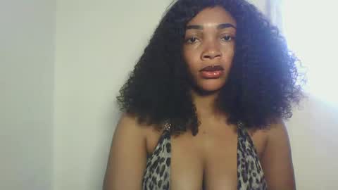 Sexy kitty881 online show from September 2025 01:48:02 PM