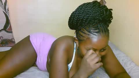 Snapshot of sexy_latasha chatting on October 2025 05:53:02 PM sexy_latasha online show from October 2025 05:53:02 PM