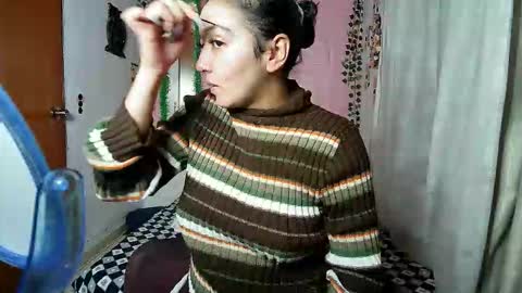 sexy lolas online show from September 2025 02:36:02 AM