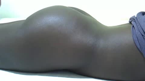 Snapshot of sexy_loner07 chatting on October 2025 06:34:01 AM Loner online show from October 2025 06:34:01 AM