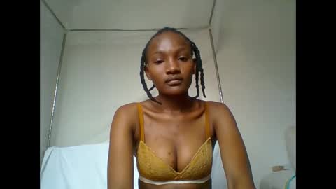 sexy_lucy012 online show from January 2025 11:32:01 AM