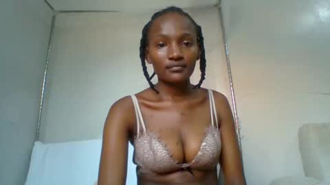 sexy_lucy012 online show from January 2025 03:21:01 PM